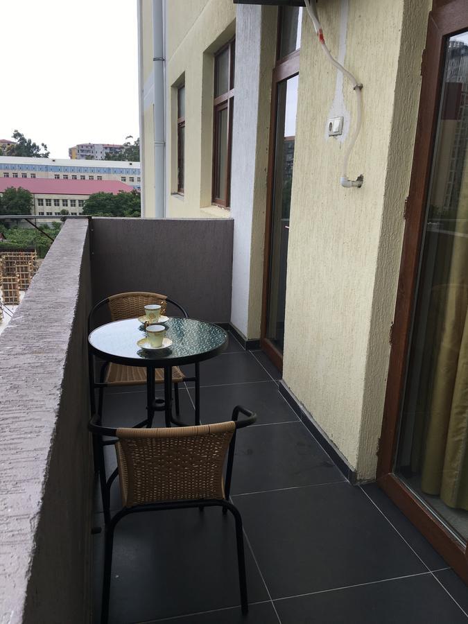 Homestay Apartment On Angisa Street Батуми Экстерьер фото